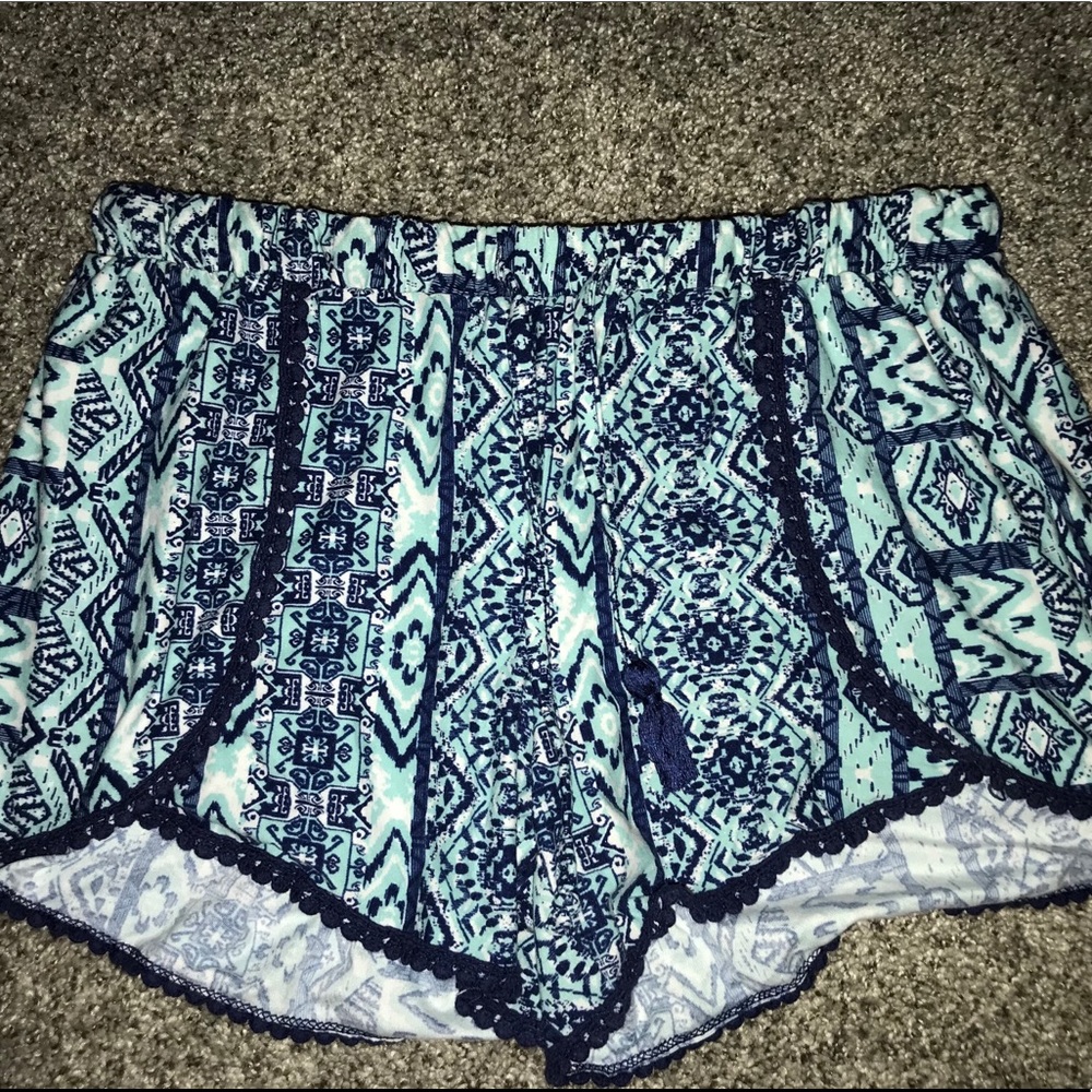 Comfy Abstract Shorts!